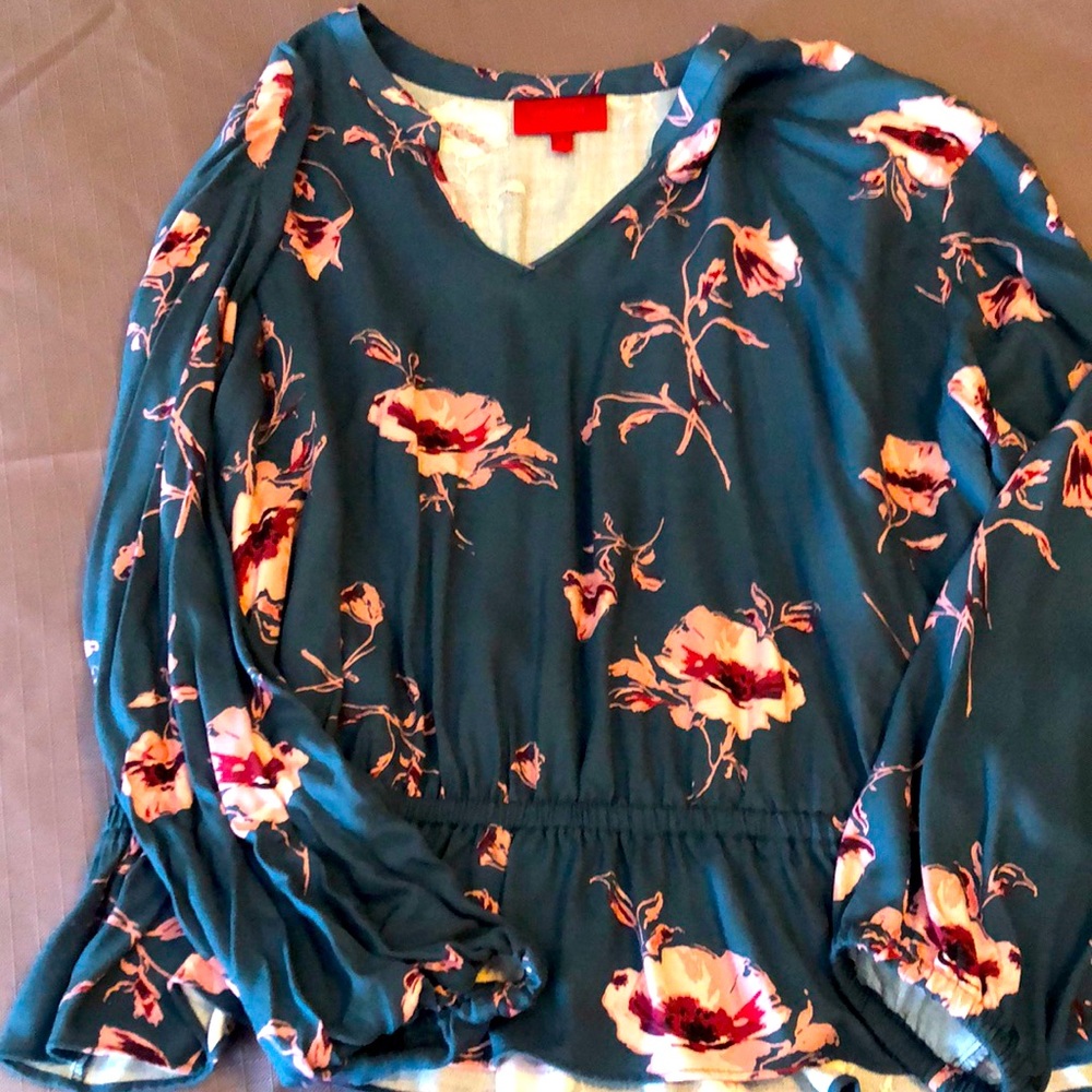 Long sleeve top